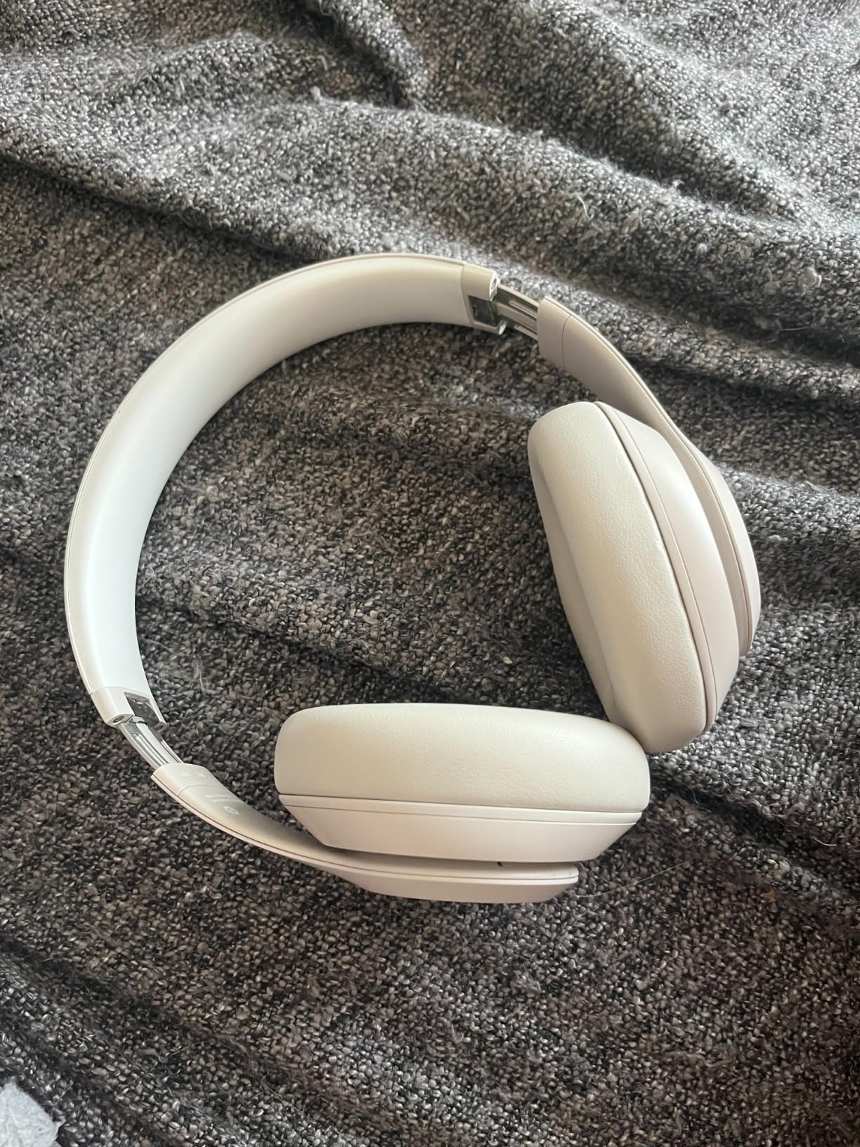 Beats Studio Pro Bluetooth Kopfhörer ANC Espresso