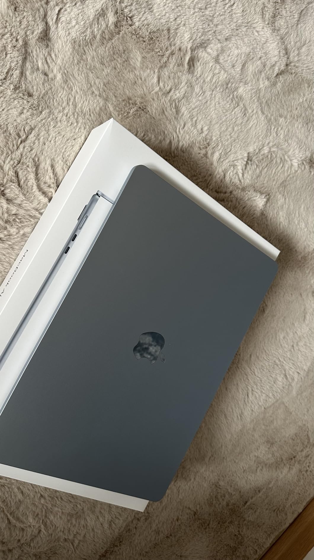 Apple MacBook Air 15 M4 16GB 256GB Laptop Himmelblau