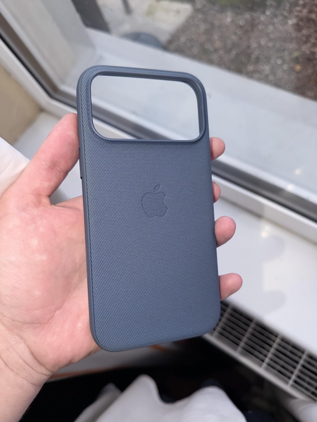 Apple iPhone 18 Pro Max Hülle Burgunder Gewebe