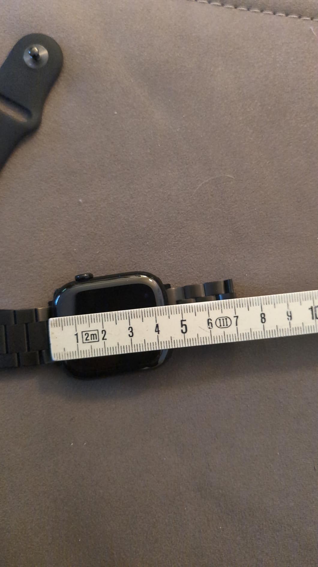 Apple Watch Series 11 GPS 42 mm Diamantschwarz S/M