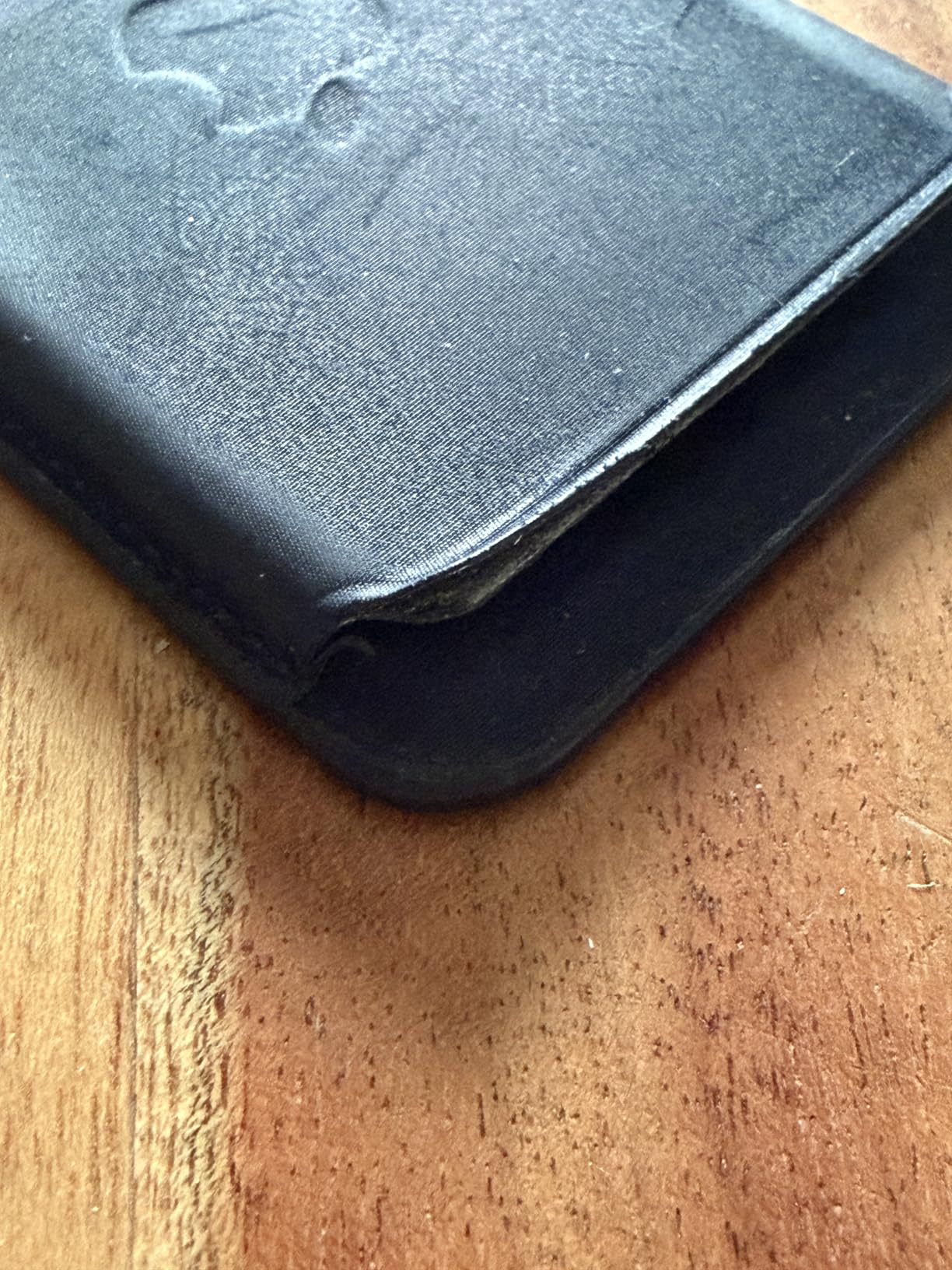 Apple iPhone Wallet Kartenetui MagSafe Brombeere