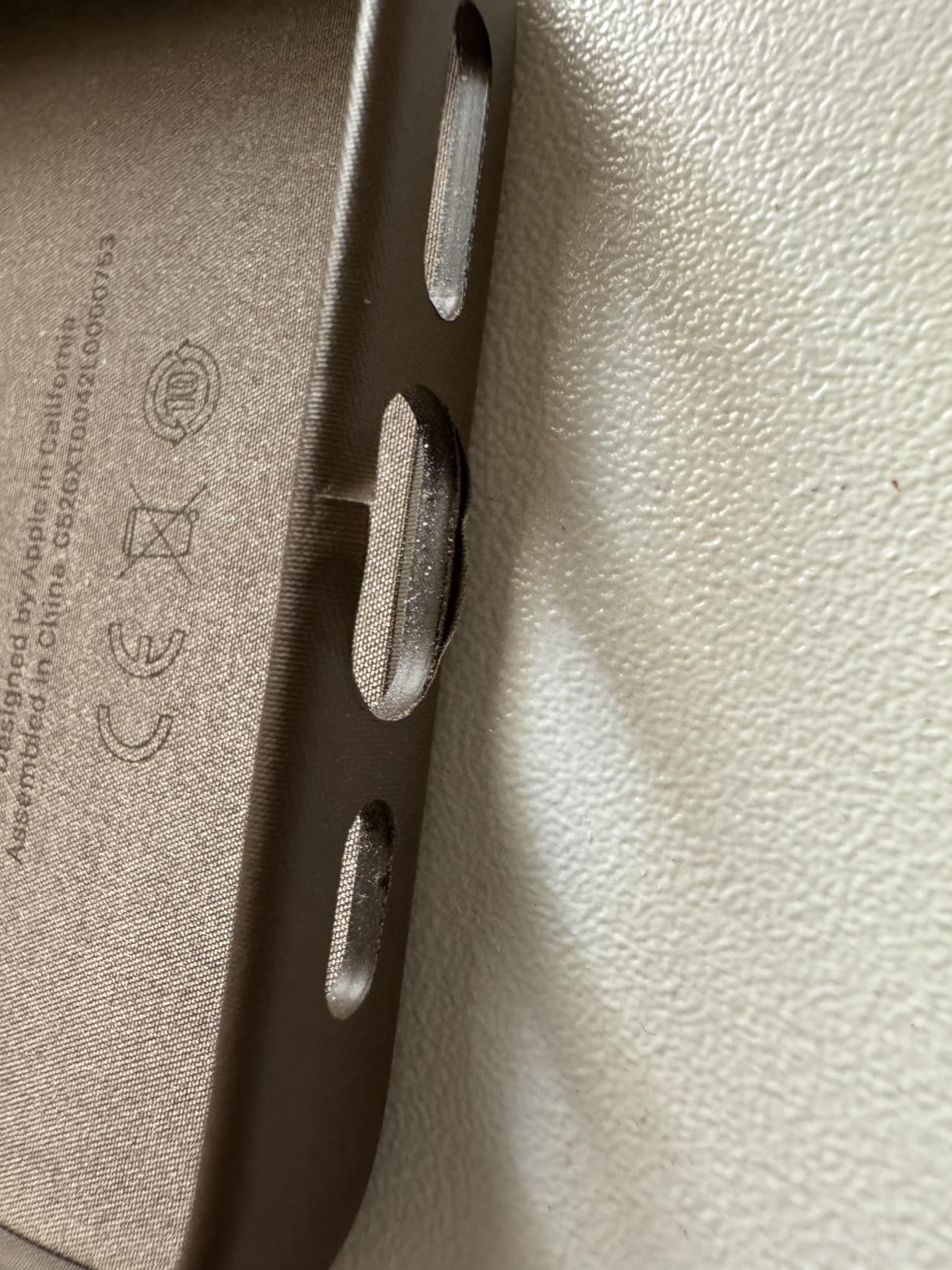 Apple iPhone 15 Pro Case Hülle MagSafe Mulberry